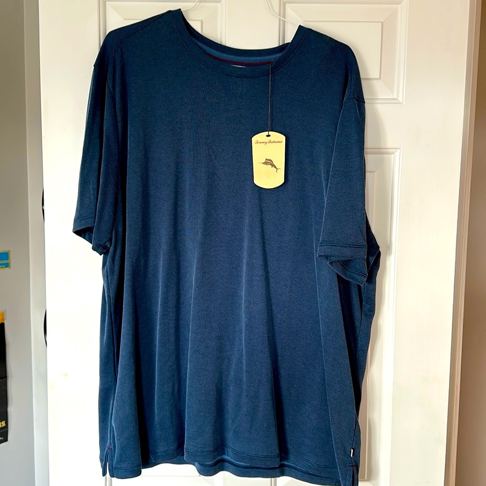 Men’s Tommy Bahama XXL short sleeve shirt.  Color deep ocean blue.  NWT